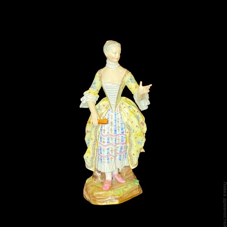 Фарфоровая статуэтка "Дама с веером" Мейсен (MEISSEN) №56
